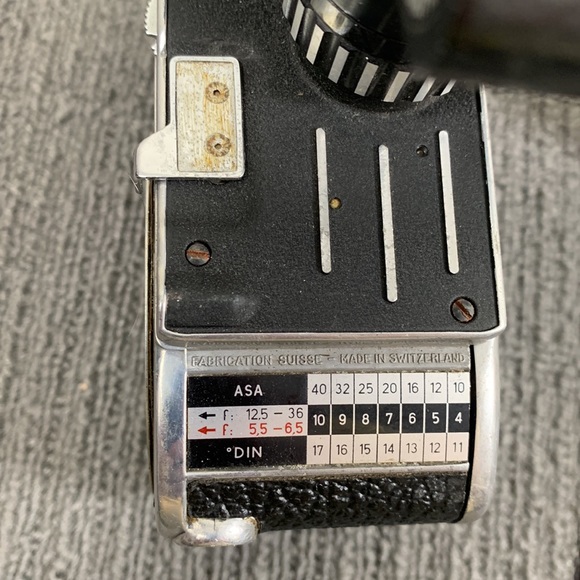 VTG Paillard Bolex C-8SL 8mm Movie Camera & Som Berthiot Pan Cinor Lens UNTESTED - Picture 13 of 16